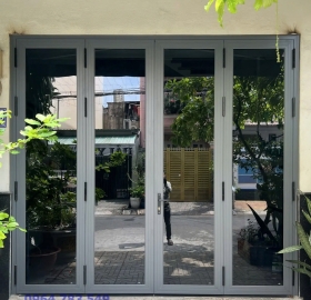 Thi Công , lắp đặt Cửa Nhôm Kính 4 cánh Quận 8