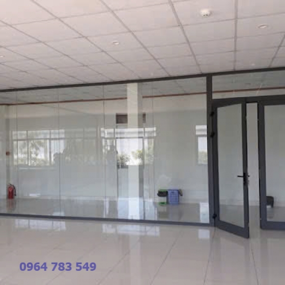 Thi Công Vách Ngăn Mặt Dựng Văn Phòng 